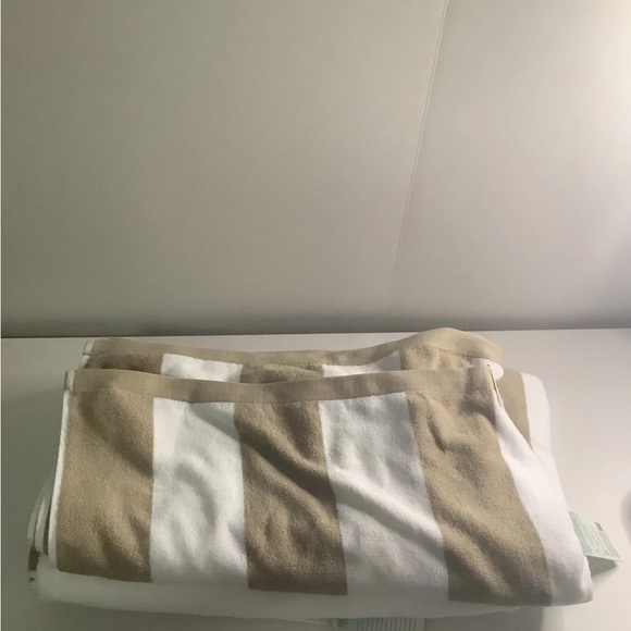 Kassatex Cabana Stripe Beach Towels-Sand 40X70 NWT - Picture 2 of 5